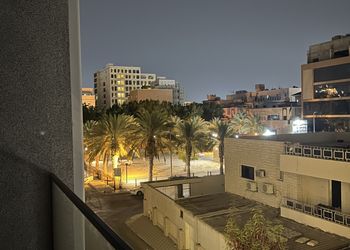 شقة بغرفتين نوم وصالة 