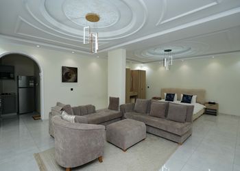 استديو هادئ بسرير ماستر 