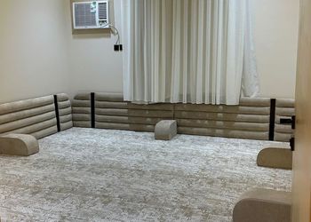 شاليه بغرفة نوم و صاله انيقة