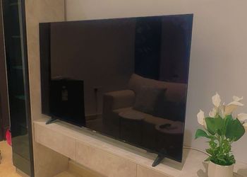 استديو بسرير ماستر وأثاث مريح 