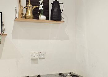 استراحة بمسبح وجلسة خارجية 