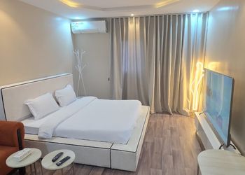استديو بسرير ماستر ودخول ذاتي