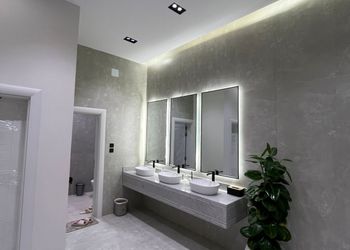 شاليه بمجالس انيقه وواسعه