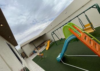 استراحة بألعاب أطفال