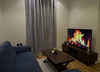 استديو بسرير ماستر وجلسة جانبية