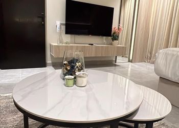استديو بتصميم أنيق ودخول ذاتي