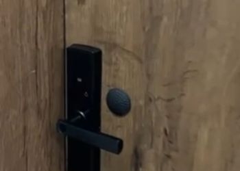 استديو هادئ بسرير ماستر 