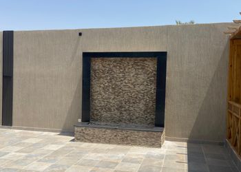 شاليه بجلسة خارجية ومسبح 