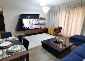 شقة غرفتين نوم مطلة على البحر