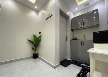 استديو بسرير ماستر