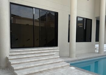 شاليه بمسبح
