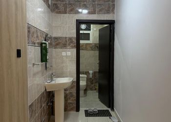 شقة بغرفة نوم وصالة 