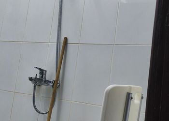 شقة بغرفتين نوم وصالة 