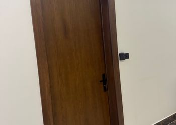 شقة بغرفه نوم وصالة بدخول ذاتي