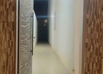 استديو هادئ بسرير ماستر 