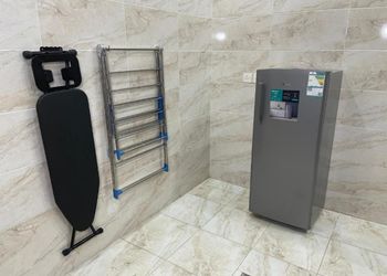 شقة بغرفة جلوس وغرفتين نوم 
