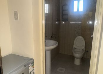 استديو بسرير ماستر ودخول ذاتي 
