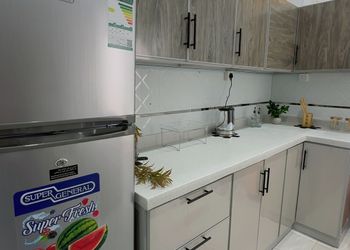 استديو بملحق خارجي