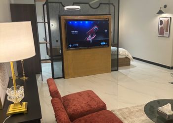 استديو هادئ بدخول ذاتي 