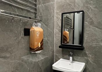 استديو بسرير ماستر وجلسة جانبية