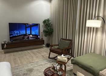 استديو هادئ بسرير ماستر 