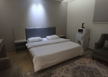 استديو بسرير ماستر ودخول ذاتي