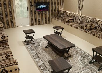 شاليه بركن شواء ومسبح خارجي