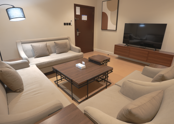شقة بغرفة نوم وصالة 