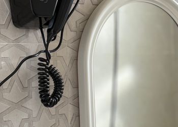 شقة  بصالة جلوس وغرفتين نوم