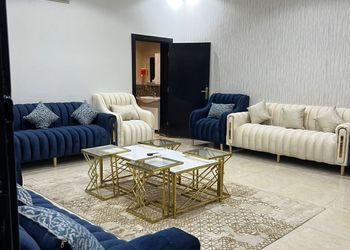 شاليه بمسطح اخضر و مسبح