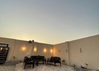 شاليه بمجلس وجلسة خارجية 