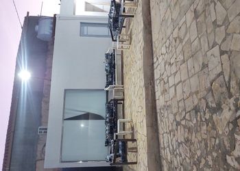 استراحة بمسطح اخضر