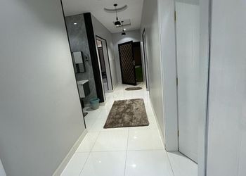 شاليه بجلسة خارجية والعاب مائية