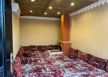 شاليه بجلسة خارجية وألعاب مائية