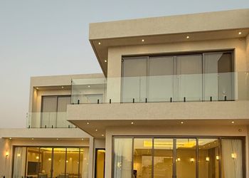 شالية بتصميم أنيق بمسبح 