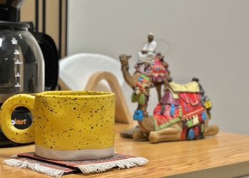 استديو مودرن هادئ - دخول ذاتي