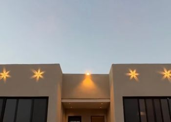 شقة بغرفتين نوم وصالة 