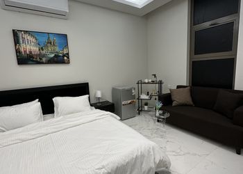 استديو مميز وهادي بدخول ذاتي