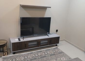 شقة بغرفة معيشة وغرفة نوم 