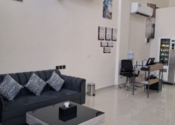 شقة بغرفتين نوم وصالة 