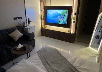 استديو هادئ بسرير ماستر 