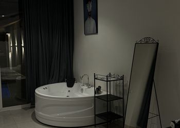 شالية بسرير ماستر و جاكوزي