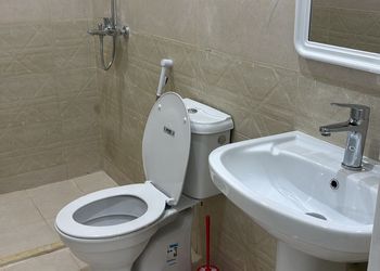 استديو بسرير ماستر وجلسة جانبية