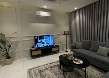شقة بغرفة نوم وصالة بدخول ذاتي 