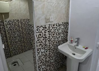 شقة بصالة وغرفة نوم