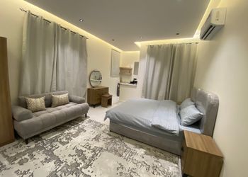 استديو هادئ بسرير ماستر 