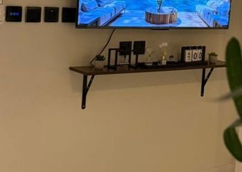 استديو بسرير ماستر وجلسة جانبية