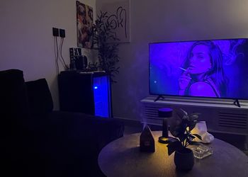 استديو بسرير ماستر 