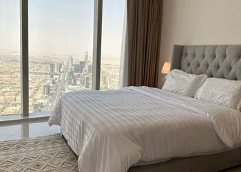 شقة انيقة بغرفة نوم وصالة 