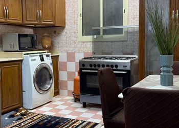 فيلا بغرفة جلوس وغرفتين نوم 